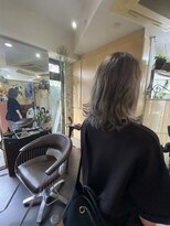 ジェクイン(dekujin) スモーキーアッシュグラデーションカラー