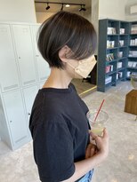 ヘイリー(HAILEY)&nbsp;【大人ショートカット】ひし形ショートボブ前髪あり20代30代40代