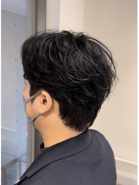 ビビット 大宮店(Vivid) 韓国風毛流れショートセンターパート