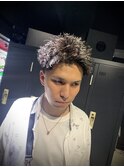 スパイキーショート×ソフトツイスト×テーパーフェード×men's