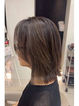 ミングル(MINGLE) 30代40代50代くびれヘア似合わせカット白髪ぼかしアースカラー