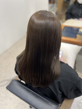 カリネバイフィエル(CALINER by Fier) 艶っとオリーブベージュ◎