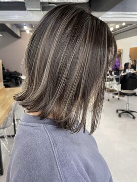 レブ 三条河原町(Reb,) 外はねボブハイライト30代40代似合わせヘア小顔ヘア前髪あり