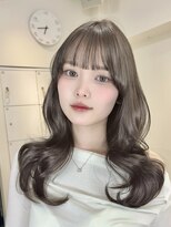 オニキス 原宿(ONYX)&nbsp;e26ブリーチなしカラーヘーゼルベージュくびれ巻きレイヤー