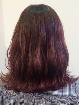 ナンプウ(Nanpu) 《Nanpu》チェリーレッド×外ハネロブ