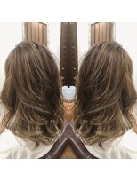 リズ オブ ヘアー(Lis of hair) セミロング☆バレイヤージュ【大橋】@lis_oohashi