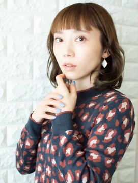 ノイン(noine) 髪の毛がぺたんこになるのが悩みなの