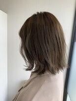 アリュール(Allure) シアーグレージュ