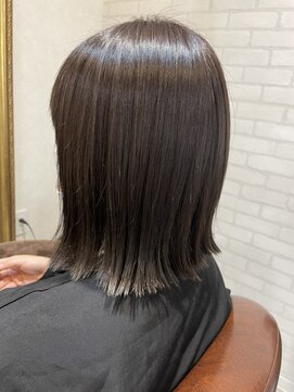 レナトゥスルッソ(Renatus Lusso) イルミナカラー【新越谷/南越谷/髪質改善/半個室サロン】