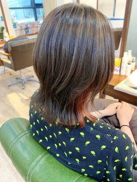 マリアバイアフロート(Maria by AFLOAT) 【山田】お客様スタイル☆インナーカラーウルフくびれレイヤー