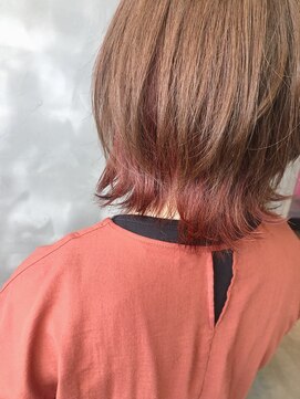 リュッカ(Lyuck) チラ見せピンク