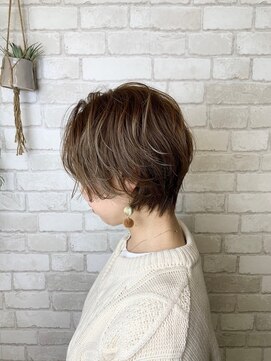 アイズ 渋沢(AIZU) ショート/ショートボブ/くびれショート/丸みショート