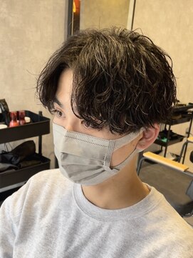 アビー(ABEY) 波巻きスパイラルセンターパートショートマッシュ