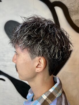 カーニー 錦糸町(kearny) ダークアッシュ/韓国マッシュ/ニュアンスパーマ[錦糸町駅/men's]