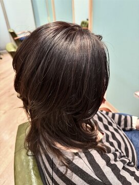 カシータ ヘア リゾート イオンモール熱田店(Casita hair resort) レイヤー×ウルフ×ハイライト×白髪ぼかし×似合わせ