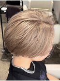 ミルクティーベージュブロンドヘアグレージュハイトーンカラー