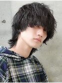 雰囲気出る！学生向け韓国風ウルフ×ツイストスパイラルパーマ