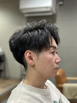 ハレ(Hale) 《サイドタイト × トップふんわり》