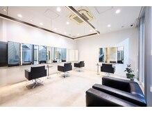 六本木美容室 ヒロオ(HIROO)