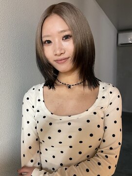 ヨハク 大阪梅田中崎町(yohaku) 【MIHO】ベージュ×ブラウン ルーツカラー