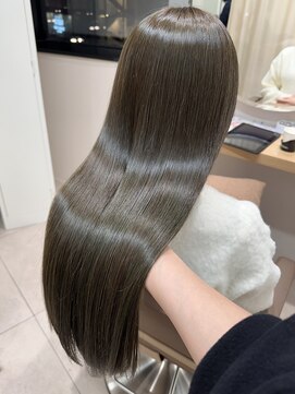 オト(oto) オリーブcolor × サブリミックトリートメント