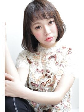 オウル(Owll) オン眉キュートなラウンドバング[mignon]ショートボブスタイル