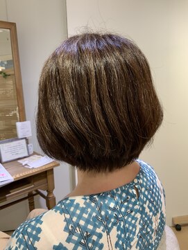 ユーネリー(U-NERY) レイヤーボブ