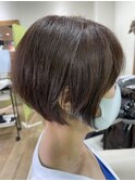 ショートボブ