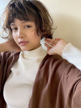 クオン 今泉(quon) 【quon】ショートカット×フェザーバング　-天神 今泉 薬院-