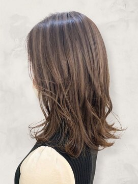 シオンヘアー(sion hair) 20代30代40代ハイライト外国人風カラープラチナアッシュ