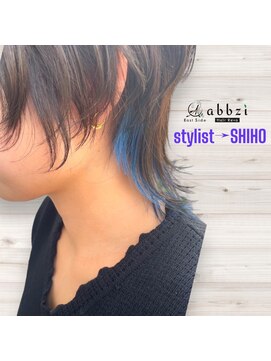 アブジーイースト(abbzi East) ウルフ×インナー〈ブルー〉