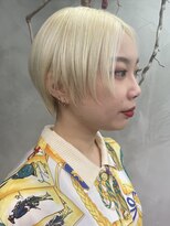 ロリム(RorriM)&nbsp;抜きっぱなしブロンド × ダブルカラー × ブリーチ × ホワイト