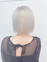 ロサ ファイブヘアー(Rosa..5Hair) スッキリstyle！ホワイトボブ！