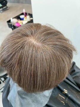 アルトル 池袋(altru) ホワイトグレージュ/ミニウルフ/チェリーブラウン