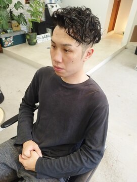 ガブ(GABU.) モヒカン(ナチュラルパーマ)