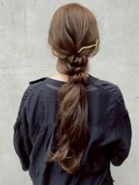 ガレットウメダ(GALETTE UMEDA) #ゆるっと三つ編み　#ニュアンスアレンジ