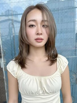 ボコカ(bococa) セミロングレイヤーベージュカラー