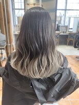 フリックヘアサロン 梅田茶屋町2号店(FLICK HAIR SALON)&nbsp;ダブルカラー/ブリーチ/白髪ぼかし/イルミナカラー