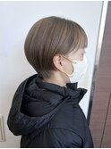 ミルクティーベージュ