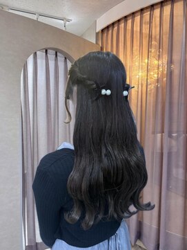 カラークチュール(Color Couture) ハーフツイン/ヘアセット/ガーリースタイル