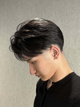 テクト バイアッシュ 吉祥寺店(Tect by Ash) ニュアンスパーマフェザーパーマセンターパートテーパーフェード