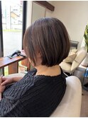 ショートボブ