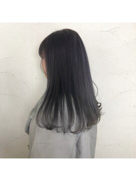 アッシュタカサキ(ash takasaki) 20代30代 ★大人かわいい艶髪ストレートロング@ブルーブラック