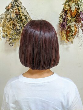 ヘアーサロン コトノハ ナチュラルピンクボブ