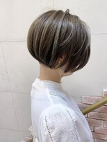 モリオ フロム ロンドン 成増店 ☆【morio成増】大人かわいいショートボブ☆ハイライトカラー