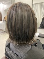 インビテーション(invitation)&nbsp;#ハイライトカラー#シアーグレージュ