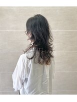 ボネッカ 鶴見(BONECCA)&nbsp;ロングウルフ×グラデーションカラー　　　　片岡美里