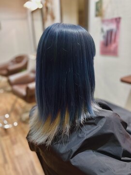 コミュニヘア(communi Hair) ビビットネイビーホワイトカラー