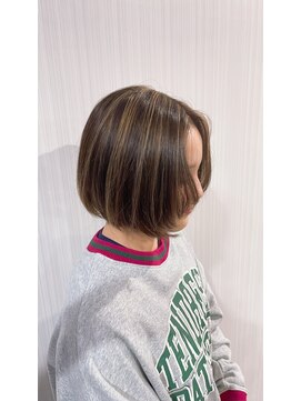 アーク エマーブル(Ark aimable) メッシュ、ハイライト