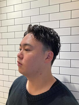 リリーコナー 武蔵小杉(LilyConnor) 武蔵小杉/メンズ/ヘッドスパ/眉毛/バーバー/フェード